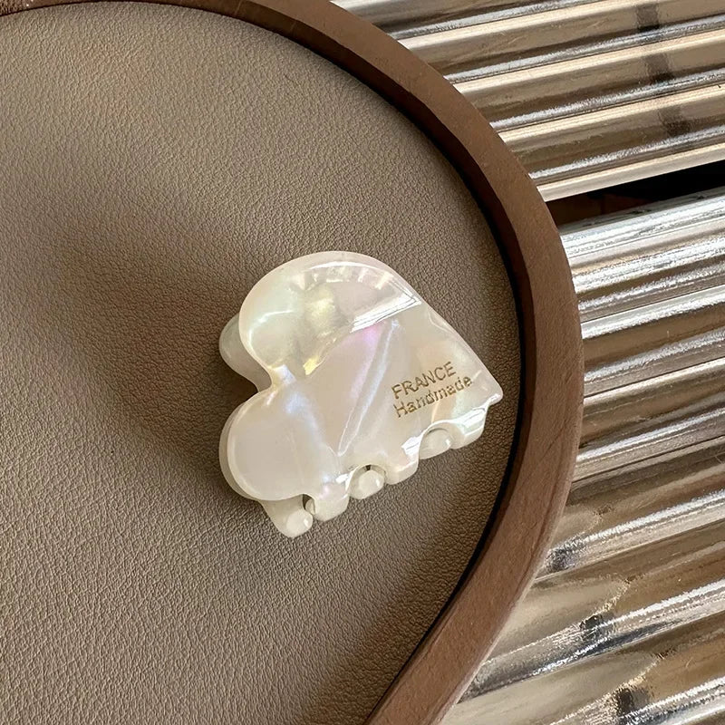 Herzförmige Mini-Acetatklammer