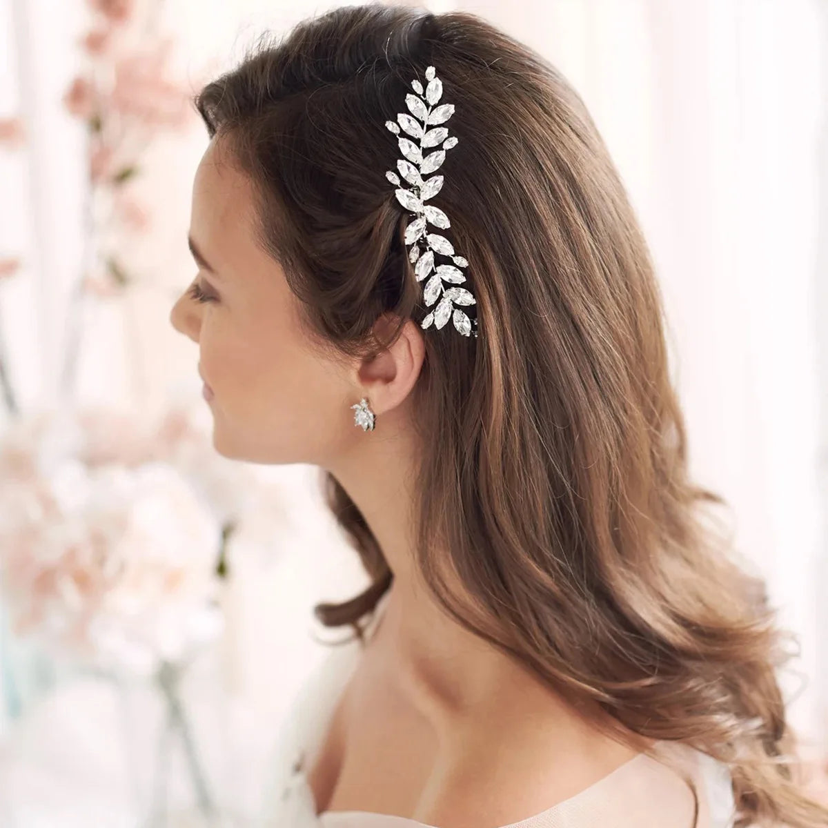 Einfacher Haarkamm mit Strass