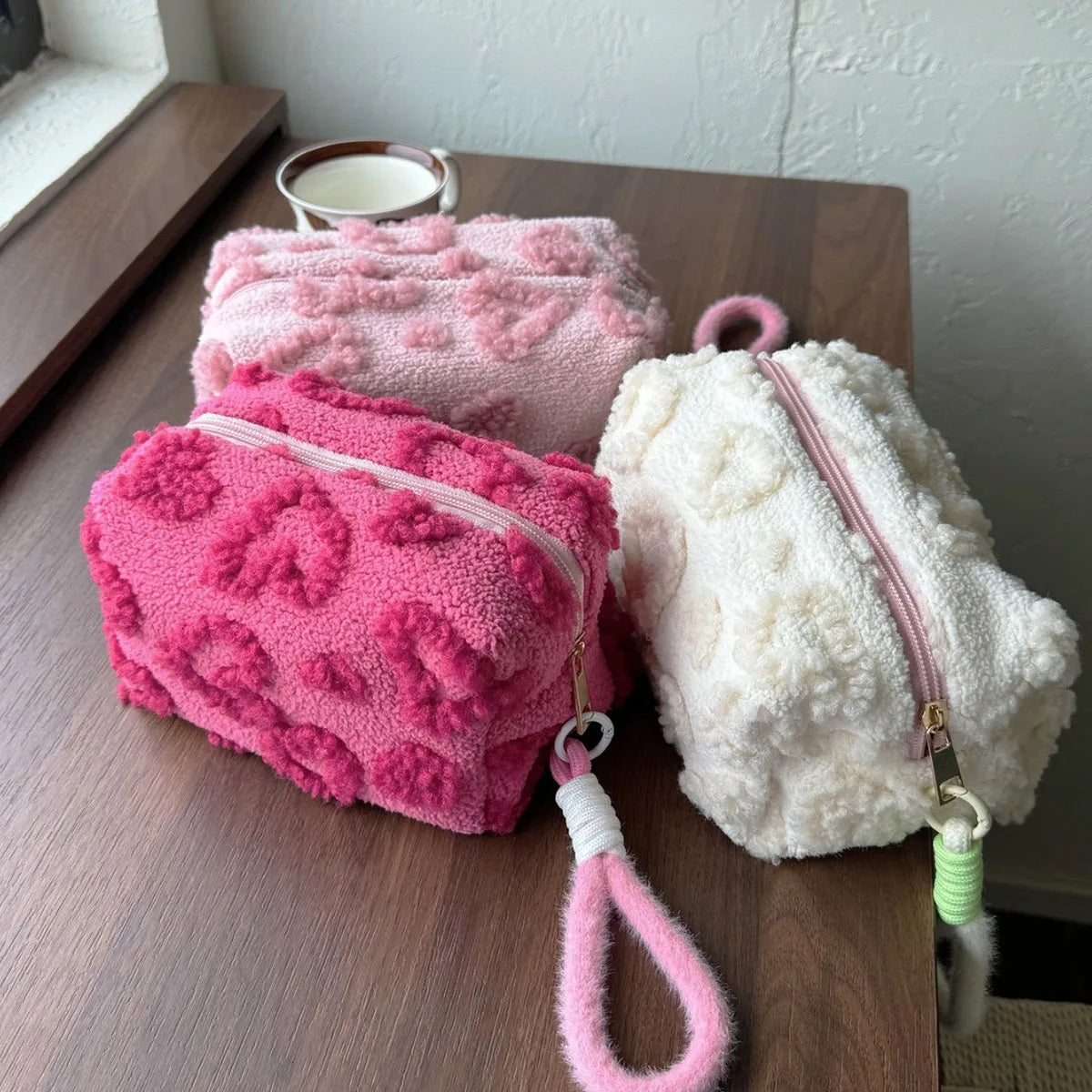 Plüsch-Reisetasche mit Griff